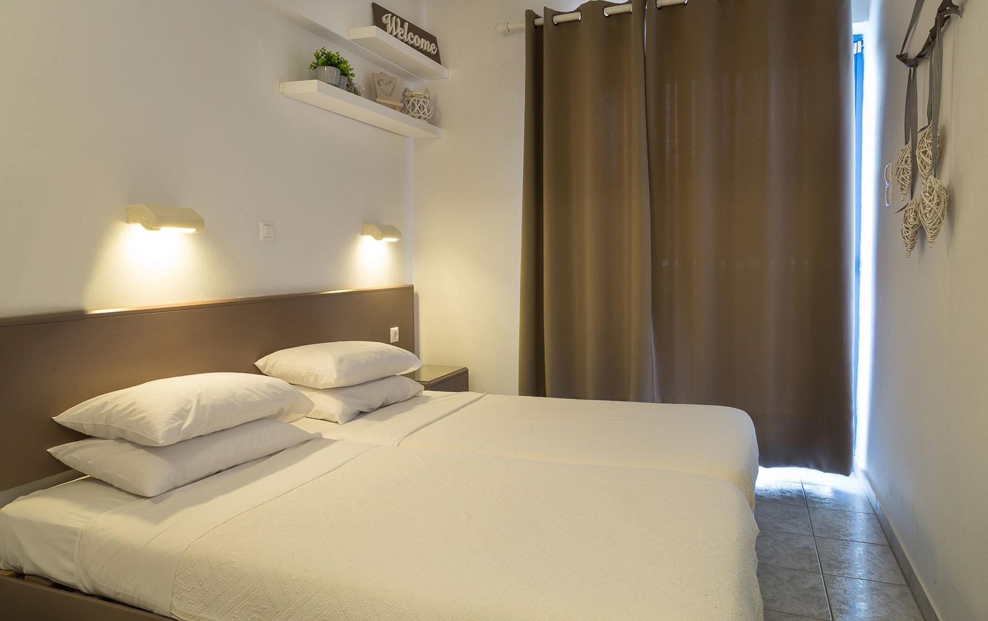 איקסיה Hotel Nathalie מראה חיצוני תמונה