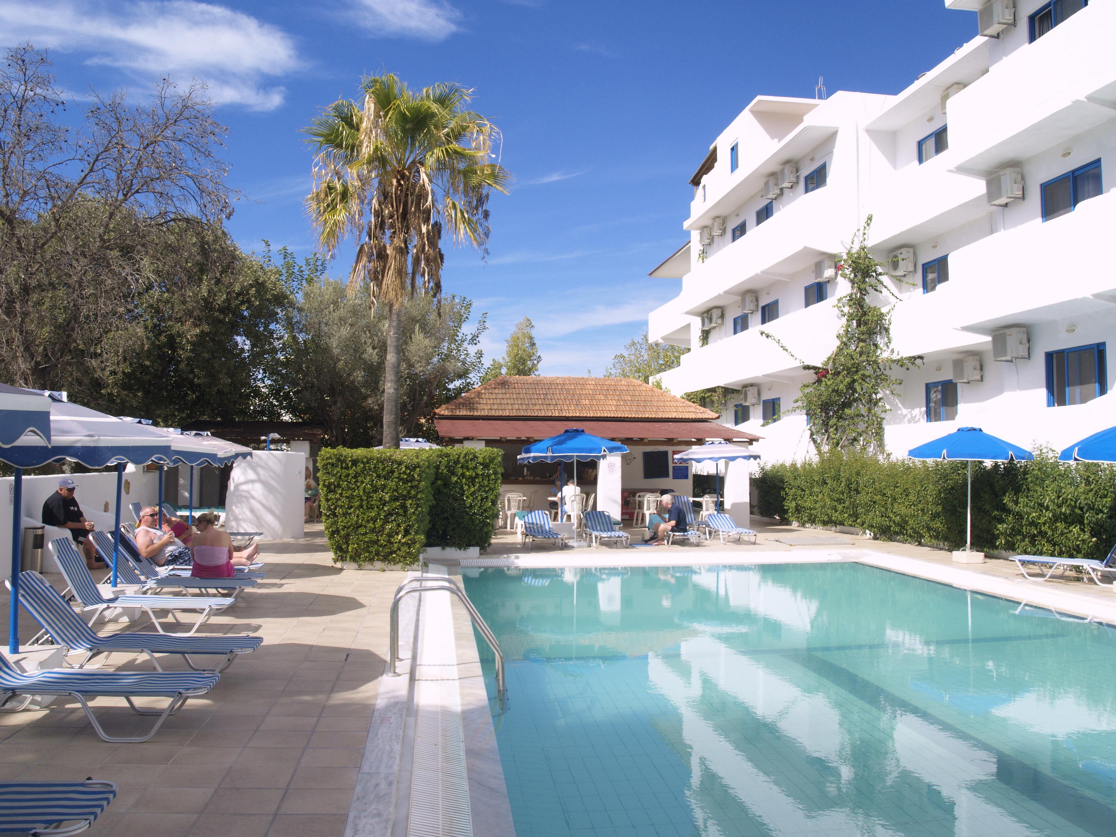 איקסיה Hotel Nathalie מראה חיצוני תמונה